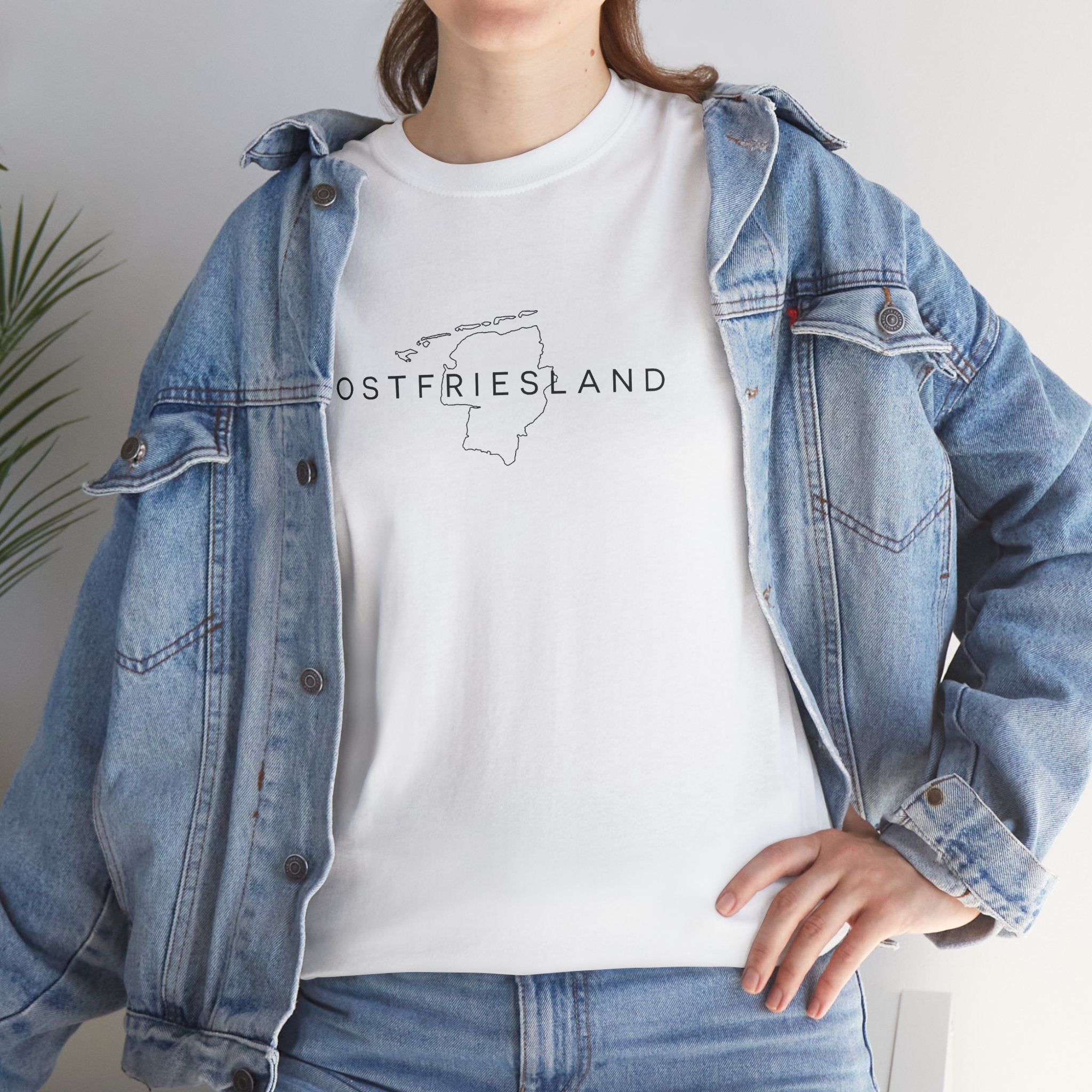 Ostfriesland Minimalistische Karte T-Shirt